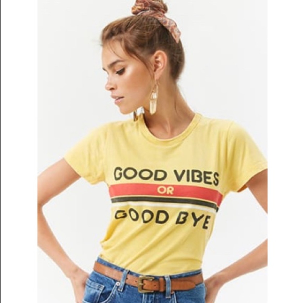 NWT Yellow Short Sleeves Graphic Tee